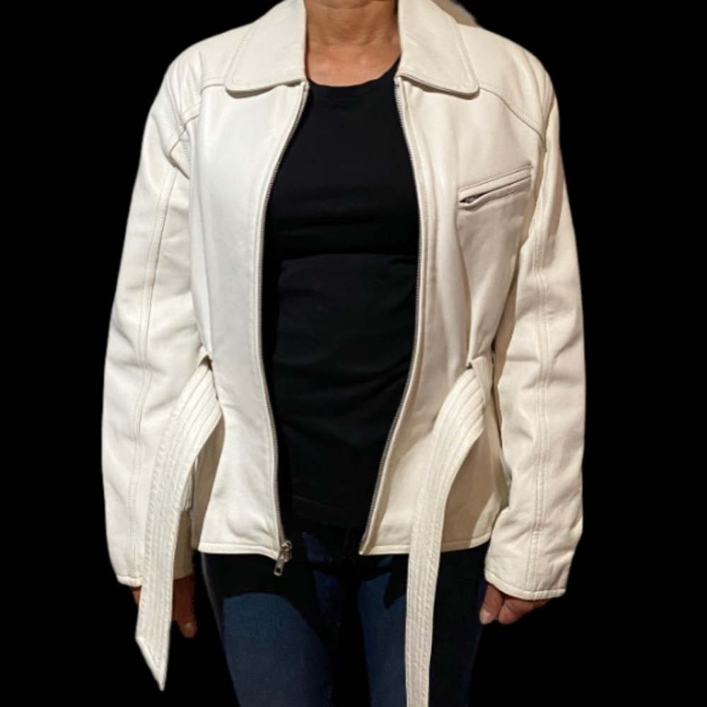 Leather Jacket - Picture 5 of 6